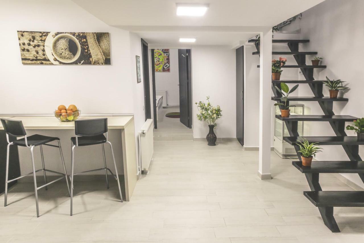 Victoria Duplex Apartament Apartman Bukarest Kültér fotó
