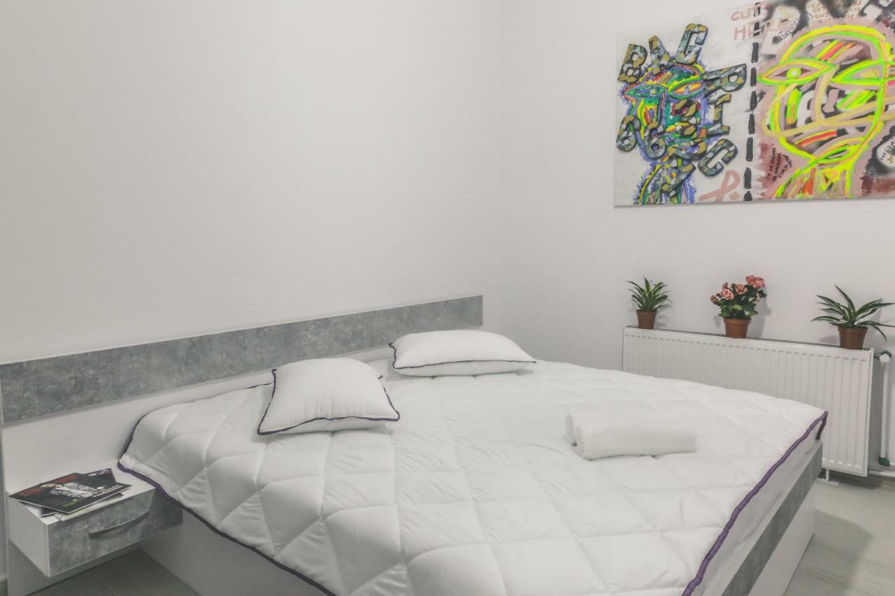 Victoria Duplex Apartament Apartman Bukarest Kültér fotó